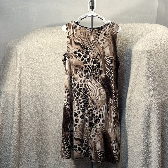 Effortless style by Citiknits Brown print dress - Picture 5 of 5